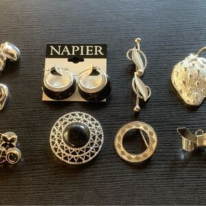 Vintage brooches and earrings lot